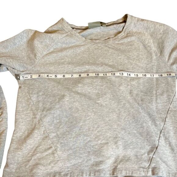Athleta Idyllwild Long sleeve Crewneck Sweatshirt Grey #138220 Size Medium - Picture 8 of 8